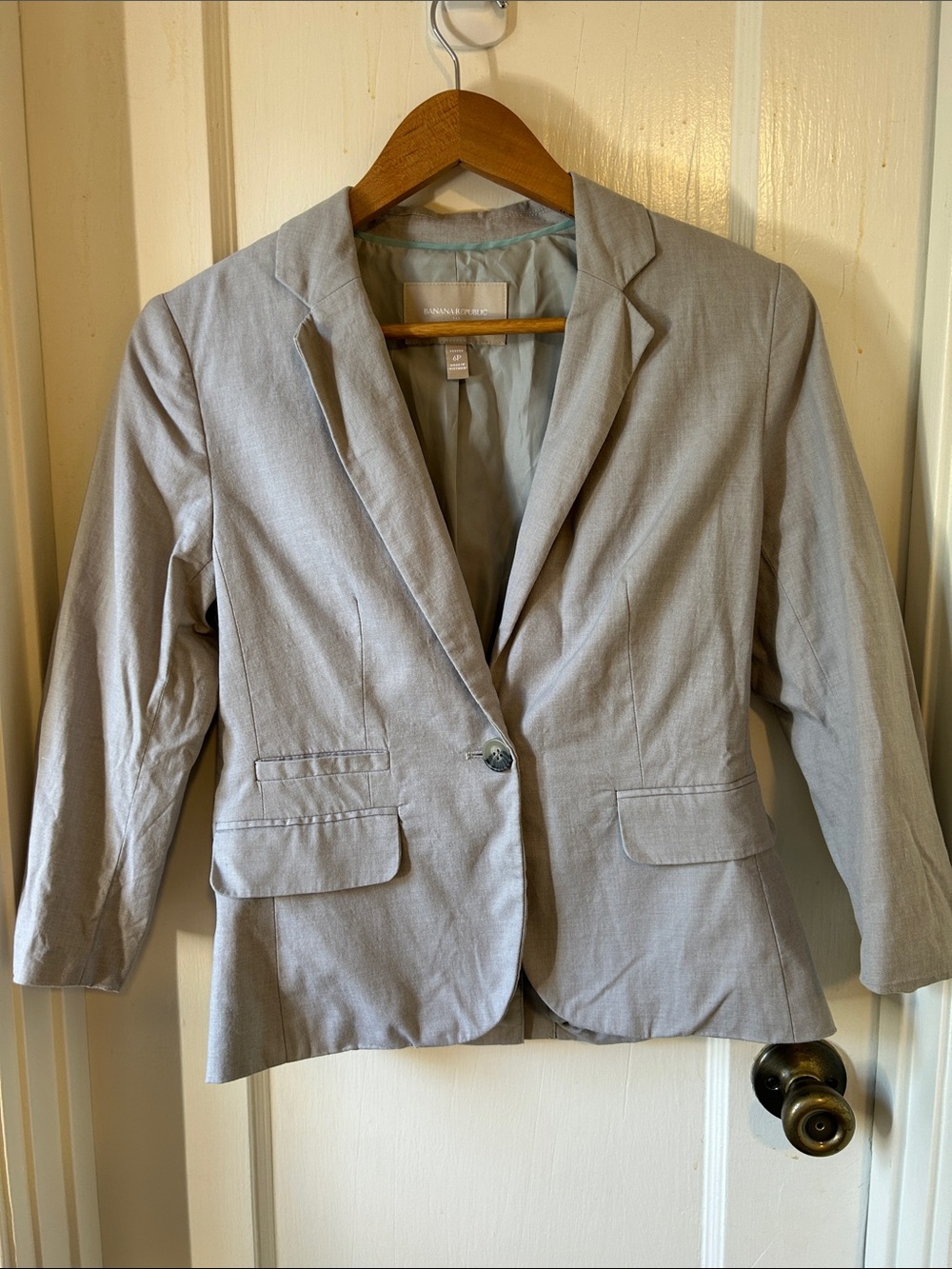 Banana Republic Light Gray Women's Tailored Blazer
